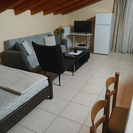 Апартаменты House With Wonderful View Лефканди-Халкидас Экстерьер фото